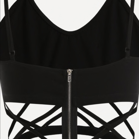 ❤️sexy cutout cami❤️ - Picture 4 of 4